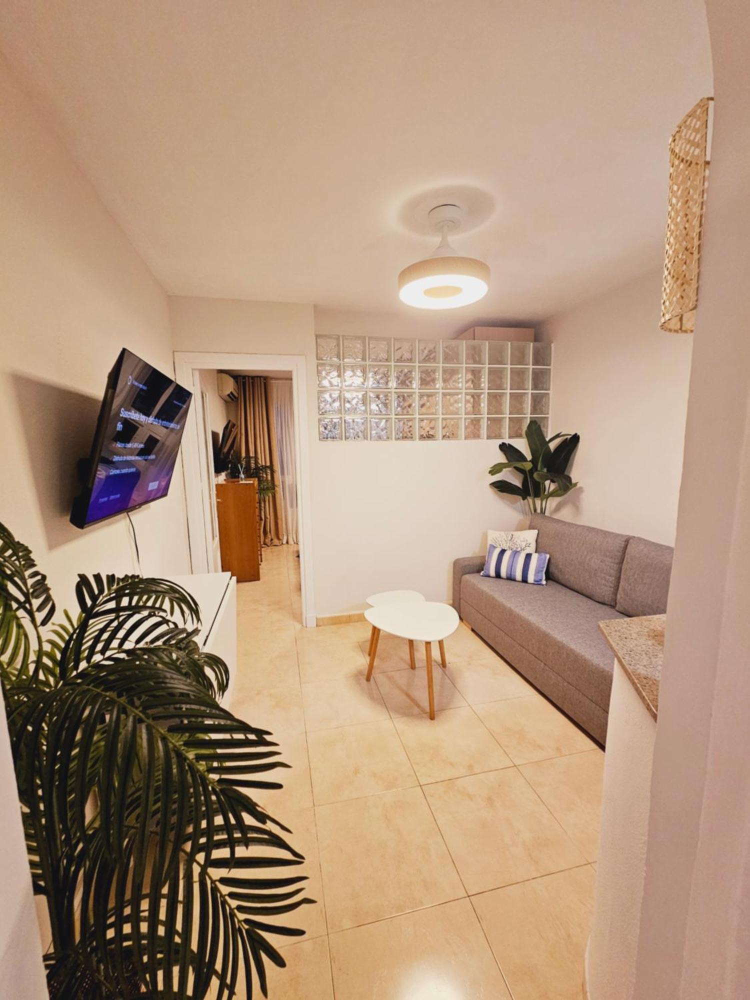 Apartamento Buganvilla Beach Ροκέτας ντε Μαρ Εξωτερικό φωτογραφία